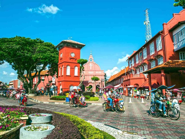 Malacca Attractions: Historical Sites, Museums, and Landmarks