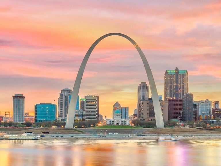 Exploring St. Louis: A Traveler’s Guide to the Gateway City
