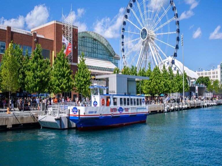 Chicago Must-See Attractions: A Complete Guide from Navy Pier to Millennium Park